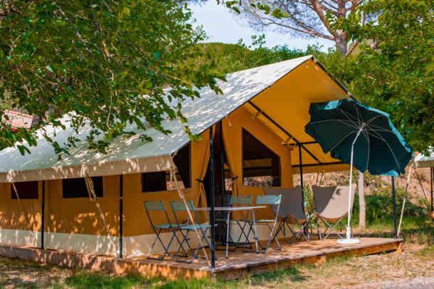 Camping Onlycamp Les Pins Nancay 外观 照片